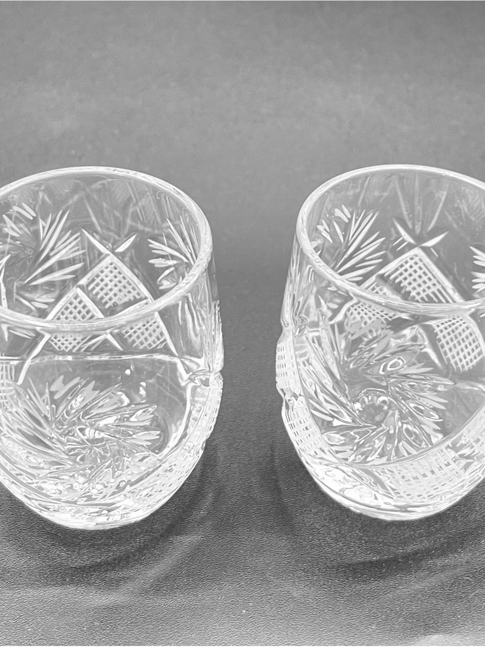 Neman Style  Hand Cut  Crystal Barrel Shaped  1.7 oz Shot Glasses  Set of 2